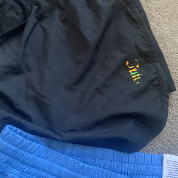Juicy Couture shorts - Picture 3 of 5
